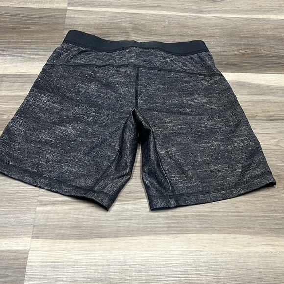 Adidas bike shorts size XS - Picture 7 of 8